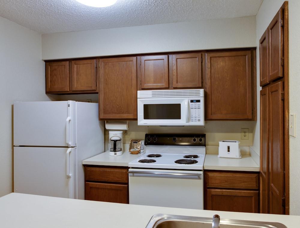 Value Suites Extended Stay - Arlington Extérieur photo