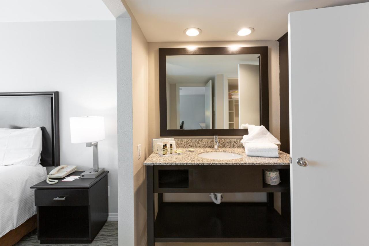 Value Suites Extended Stay - Arlington Extérieur photo