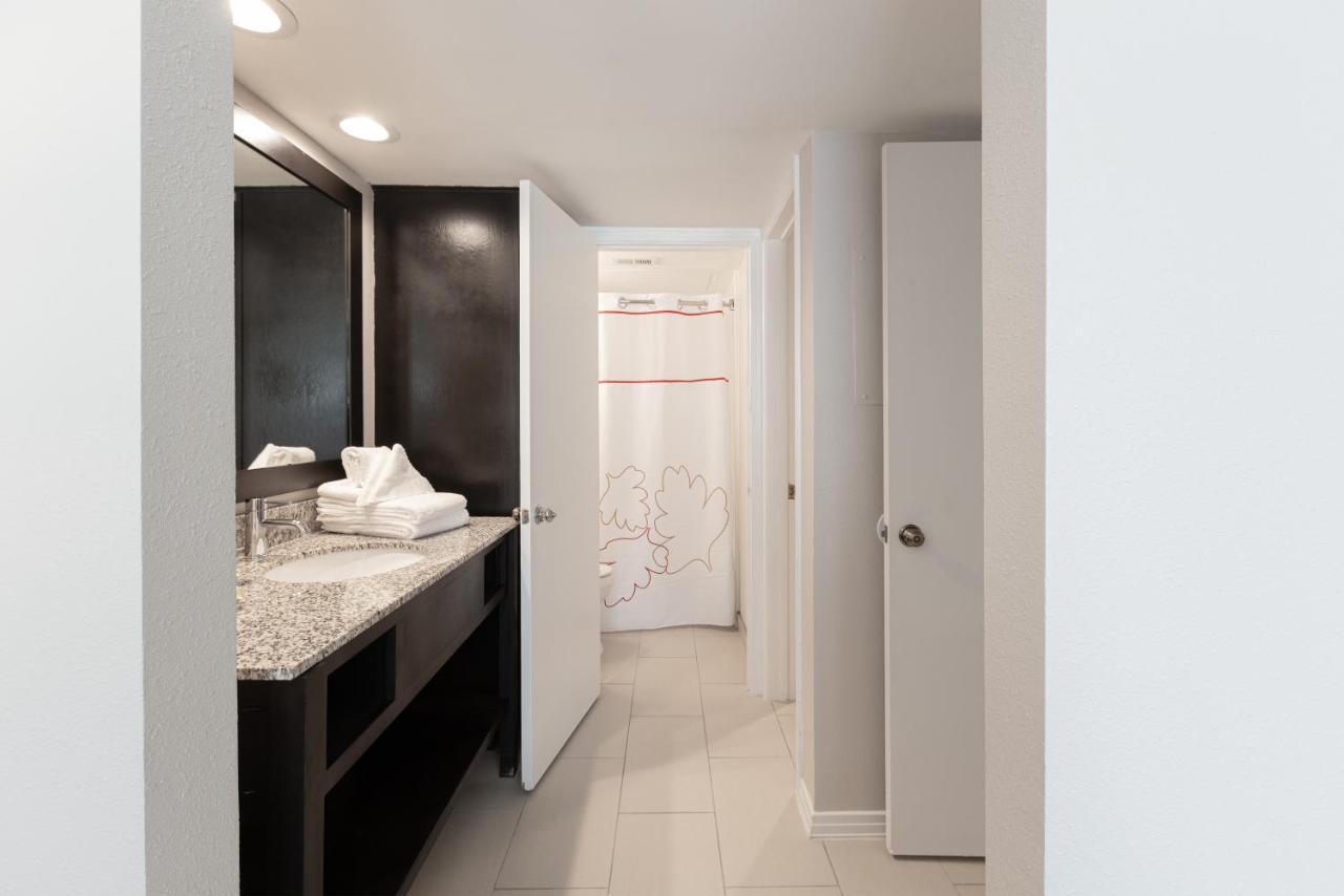 Value Suites Extended Stay - Arlington Extérieur photo