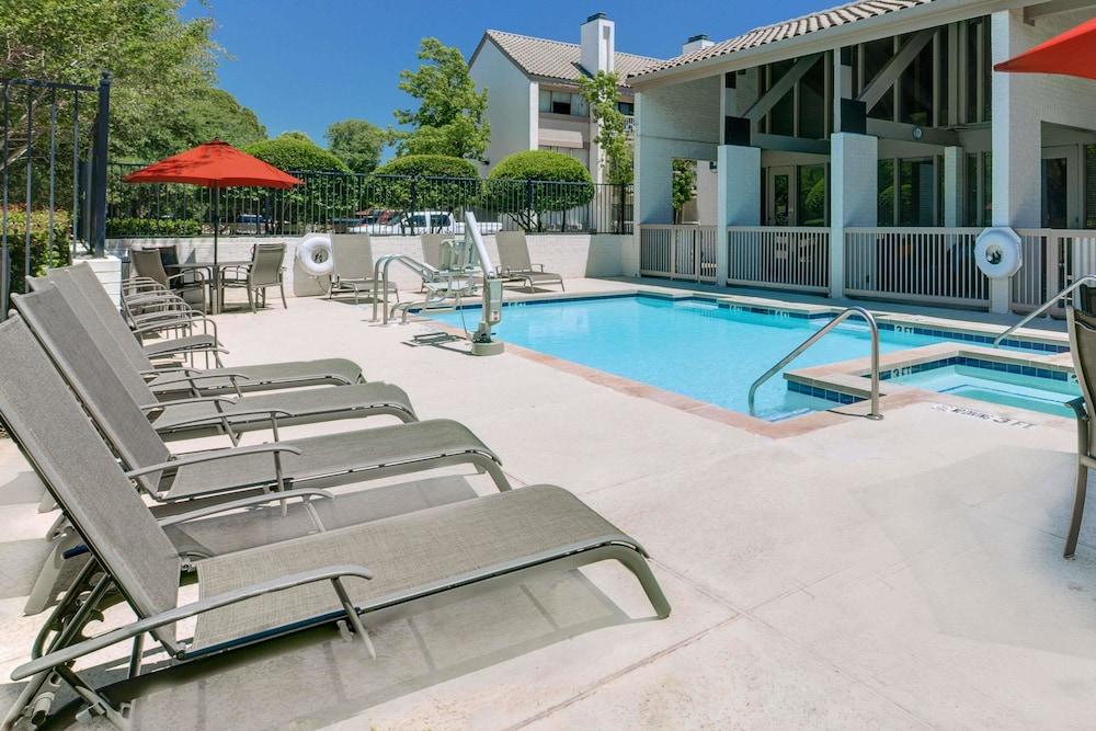 Value Suites Extended Stay - Arlington Extérieur photo